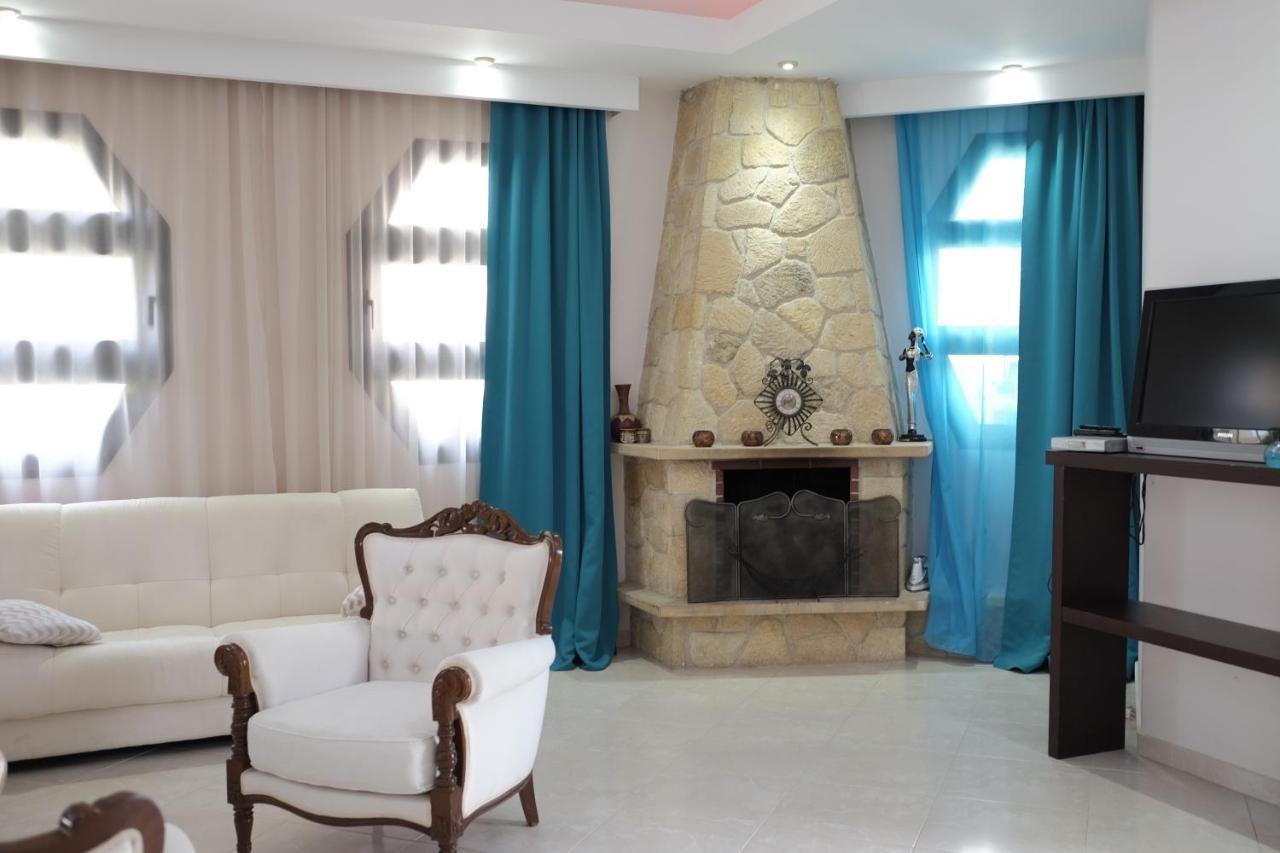 Irenes Apartment Kallithea  Dış mekan fotoğraf