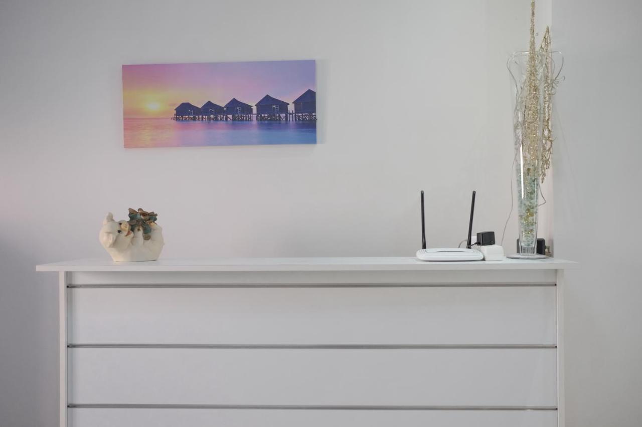 Irenes Apartment Kallithea  Dış mekan fotoğraf