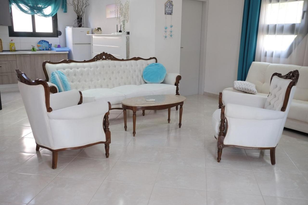 Irenes Apartment Kallithea  Dış mekan fotoğraf