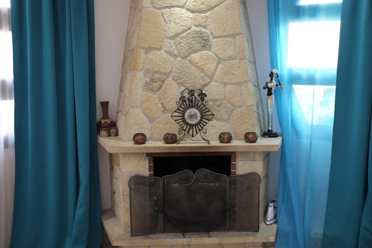Irenes Apartment Kallithea  Dış mekan fotoğraf
