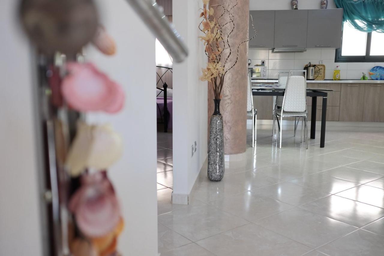 Irenes Apartment Kallithea  Dış mekan fotoğraf