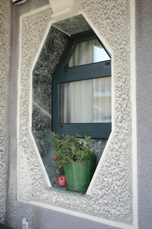 Irenes Apartment Kallithea  Dış mekan fotoğraf