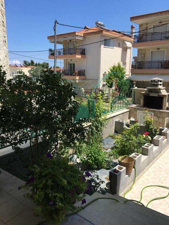 Irenes Apartment Kallithea  Dış mekan fotoğraf